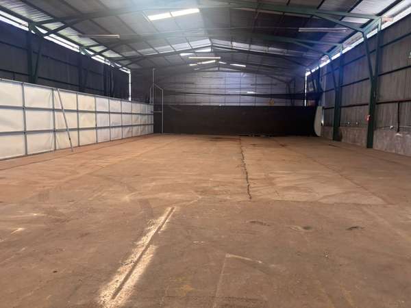BODEGA EN SAN JOAQUÍN 550mts2