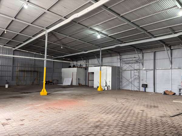BODEGA EN ALAJUELA, GUACIMA 400mts2
