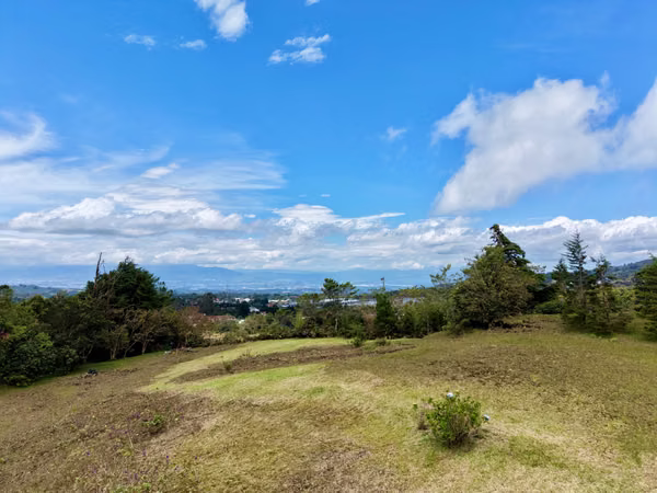 Quinta con cabaña de estilo rústico en Poasito, Alajuela
