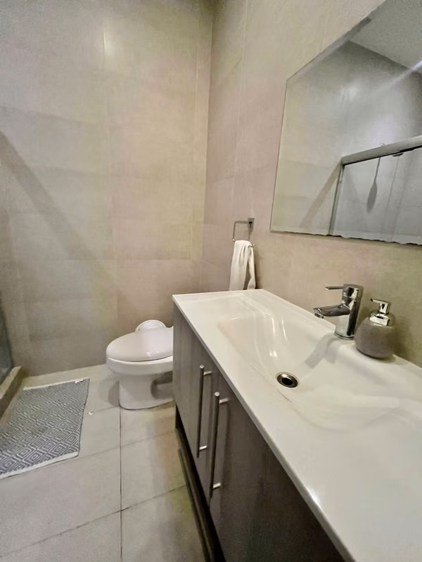 SE VENDE CONDOMINIO EN PINARES DE CURRIDABAT