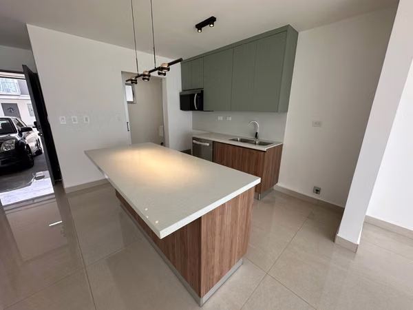Casa en Condominio en Santo Domingo
