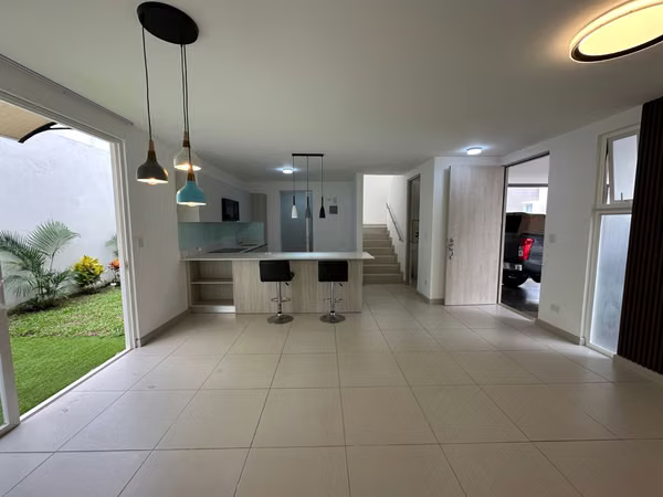Casa en Condominio en Santa Ana