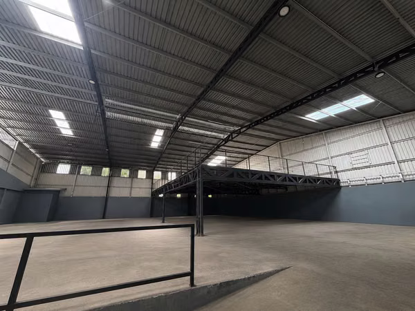Alquiler de Bodega Industrial 535 m² + Plataforma 180 m² | San Rafael de Alajuela-2