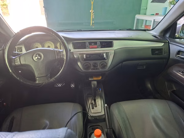 Mitsubishi Lancer Ralliart 2007. I need space