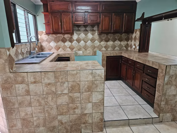VENTA DE HERMOSA CASA EN CONDOMINIO HOSPITAL MEXICO