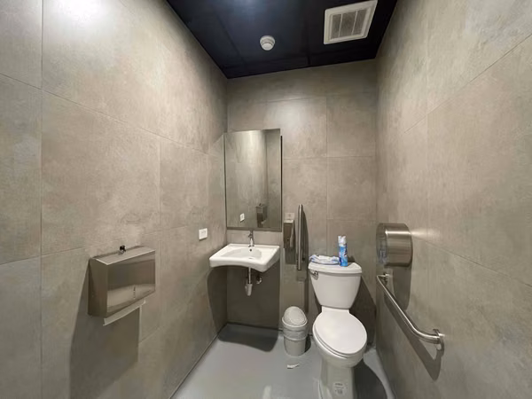 OFICINAS EN ALQUILER | PLAZA GONZÁLEZ VÍQUEZ – SAN JOSÉ
