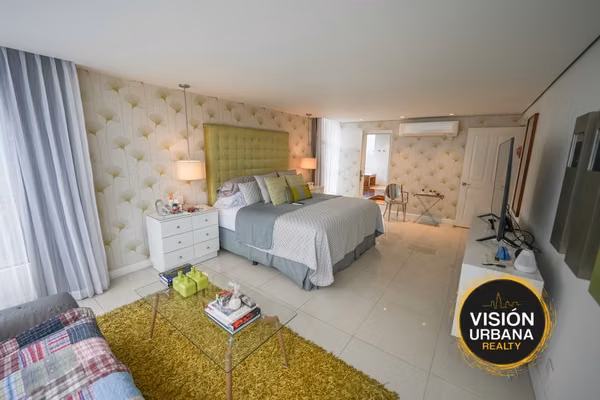 Apartamento Remodelado de 3 Habitaciones en Condominio Vistas de Mayorca