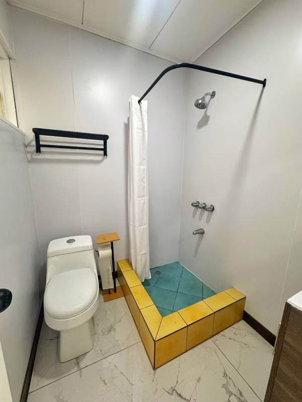 Apartamento amplio, totalmente remodelado en Rohrmoser! P206