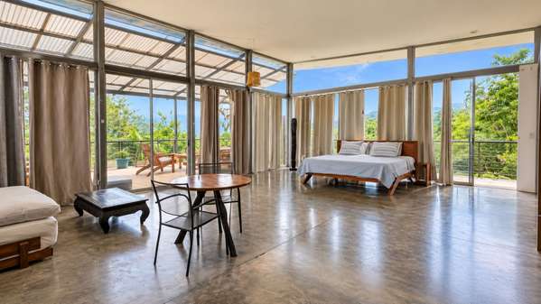 Furnished Loft with Panoramic Views in Ciudad Colón