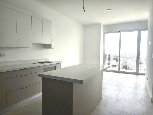 Rohrmoser-124; 1 room apartment on the floor-21-124; $1,500