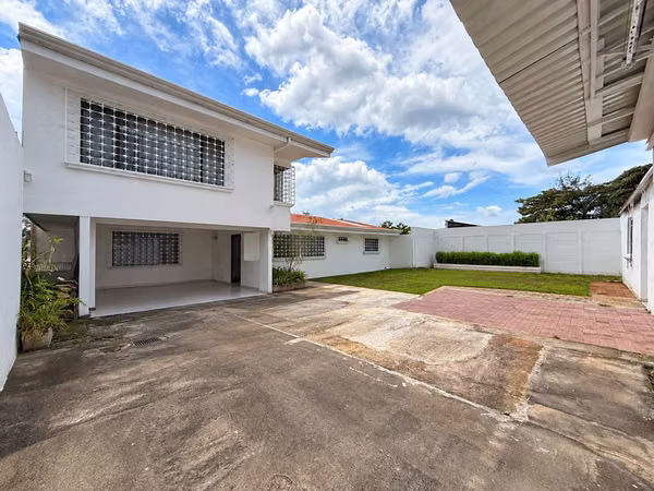Sale of property with Joint Soil Use, on Main Road
