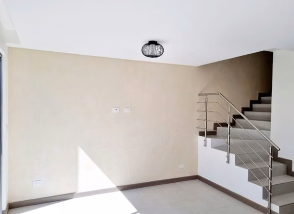 ALQUILER DE HERMOSA CASA EN CONDOMINIO BLUE