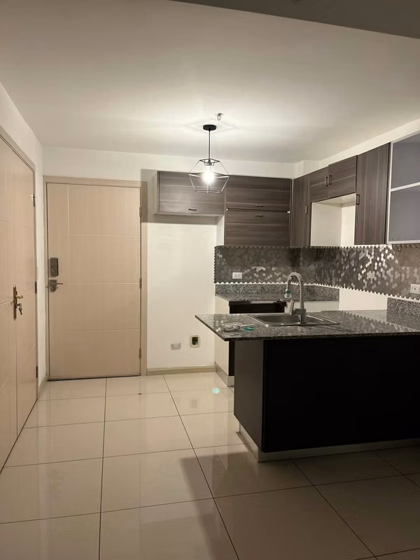 SE VENDE CONDOMINIO EN BAMBU 106, LAGUNILLA DE HEREDIA.