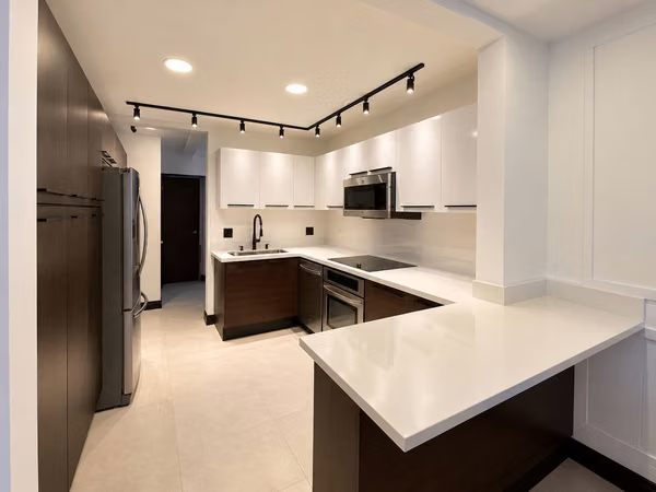VENTA / ALQUILER DE CASA EN CONDOMINIO EN JABONCILLOS, ESCAZÚ