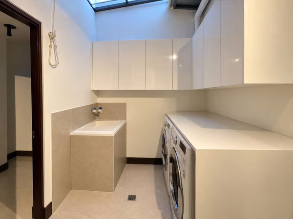 VENTA / ALQUILER DE CASA EN CONDOMINIO EN JABONCILLOS, ESCAZÚ