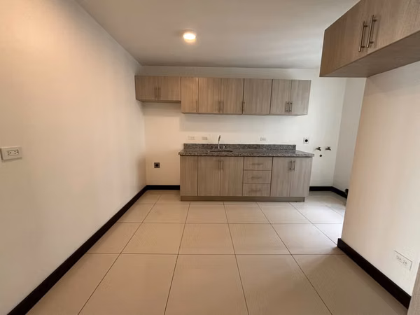 Rental in Zapote - 124; 2 hab + parking - 124; 365,000
