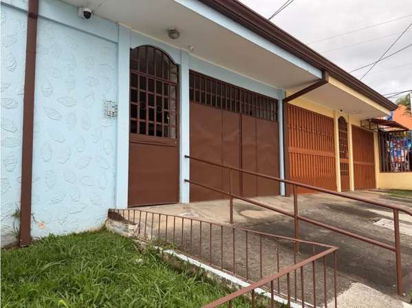 VENTA DE DOS CASAS, USO COMERCIAL, GRANADILLA, CURRIDABAT 4002 (GC)