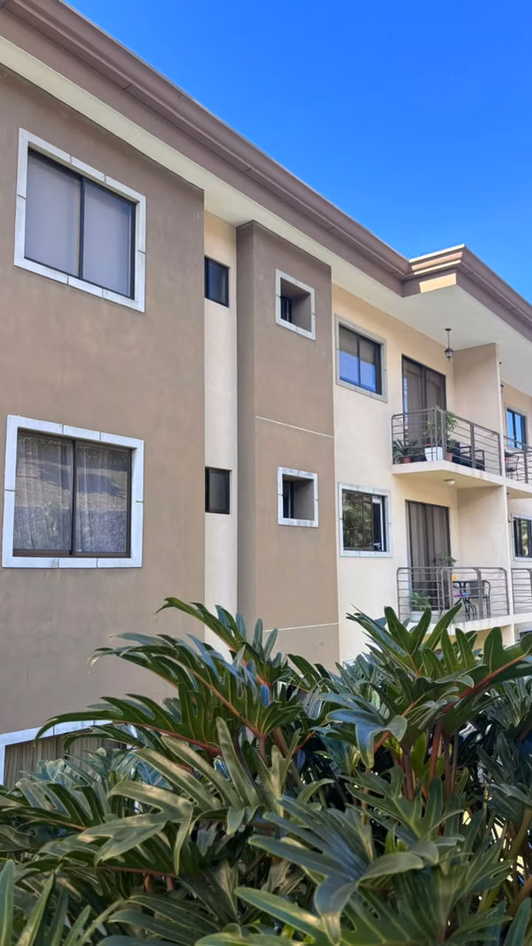 Apartamento en Condominio Torres del Sol