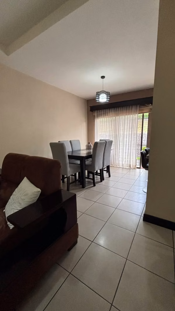 Apartamento en Condominio Torres del Sol