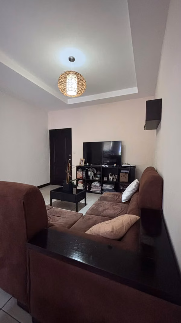 Apartamento en Condominio Torres del Sol