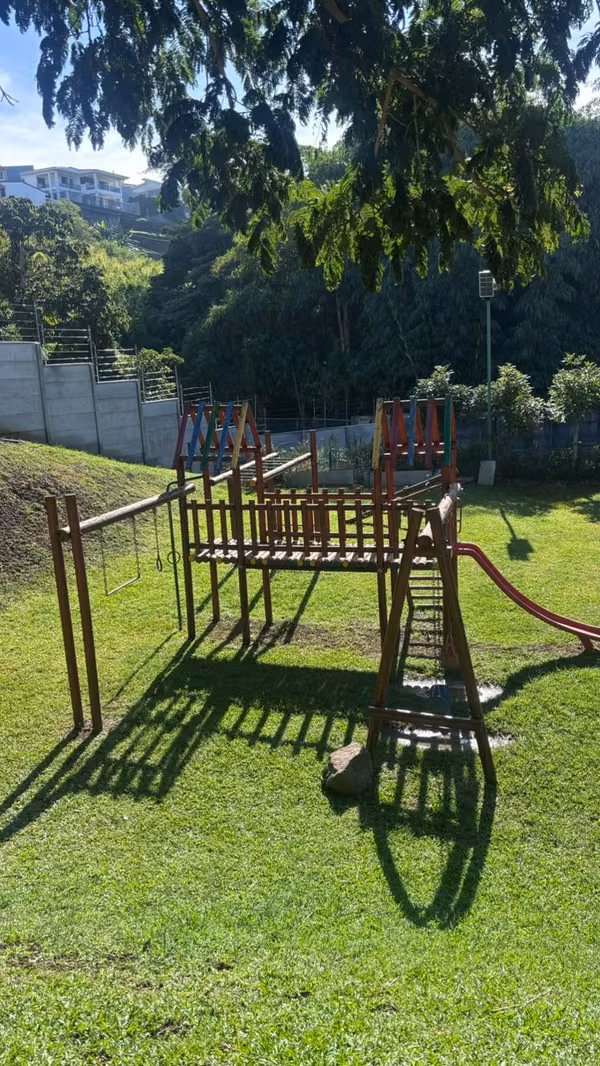 Apartamento en Condominio Torres del Sol