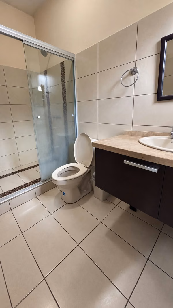 Apartamento en Condominio Torres del Sol