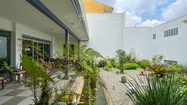 Contemporary House in Guayabos Curridabat 3 Rooms 4 Parks NJR39