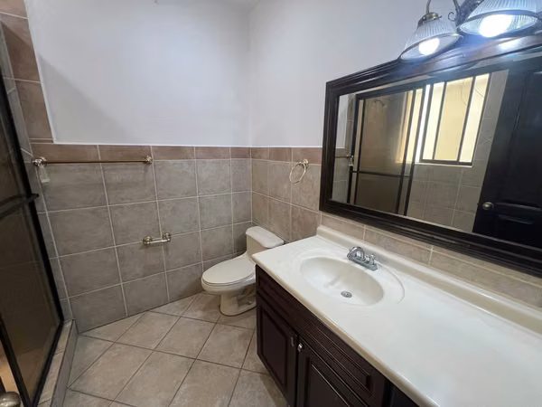 Townhouse is sold in GUACHIPELIN from Escazu by district four