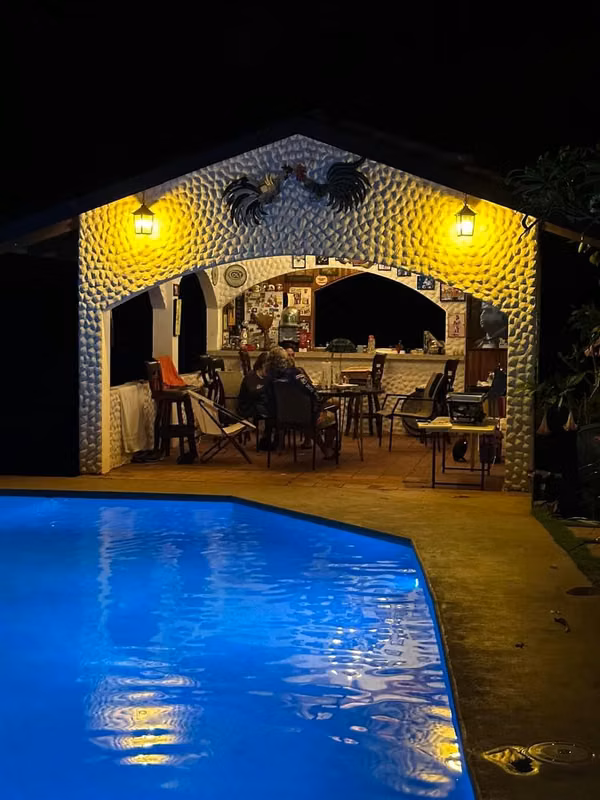CASA TIPO QUINTA CON CABINA ADICIONAL SE VENDE EN ATENAS CENTRO, ALAJUELA