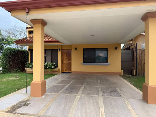 ¡Mudate y comenzá a disfrutar! Casa amueblada en condominio en Comunidad, Liberia