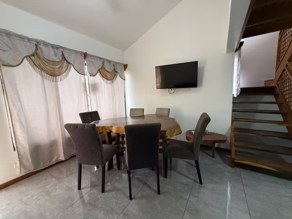 ¡Mudate y comenzá a disfrutar! Casa amueblada en condominio en Comunidad, Liberia