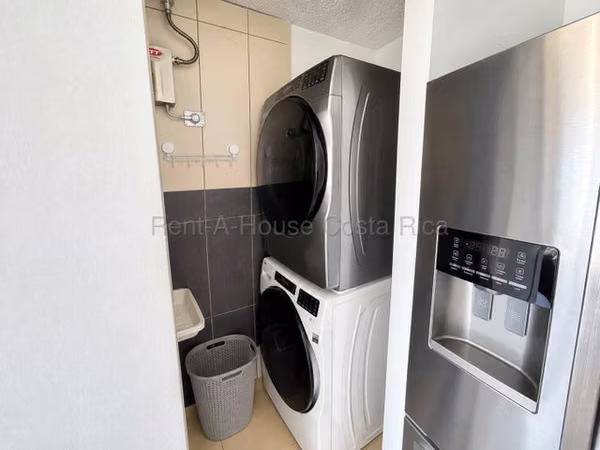 Venta de Apartamento en CONCASA-Alajuela. 27-863