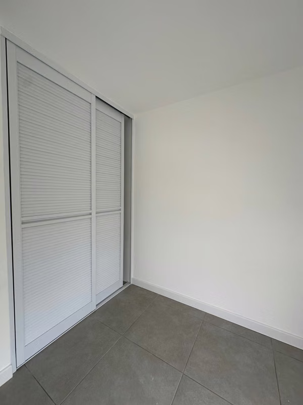 Apartamento en Alquiler con parqueo techado Monte Alto Curridabat