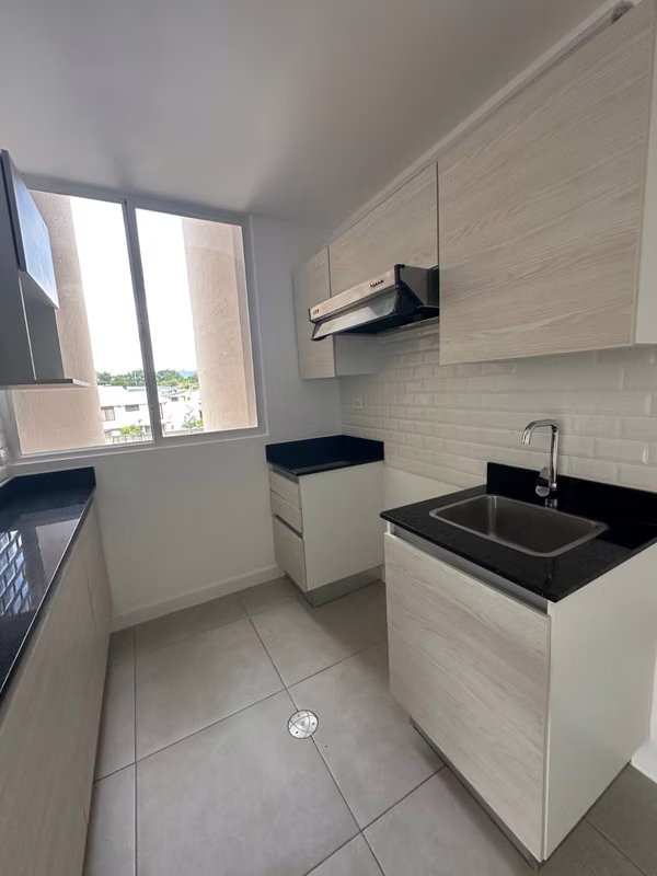 Apartamento en Alquiler con parqueo techado Monte Alto Curridabat