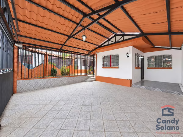 CASA EN ALQUILER EN CORONADO