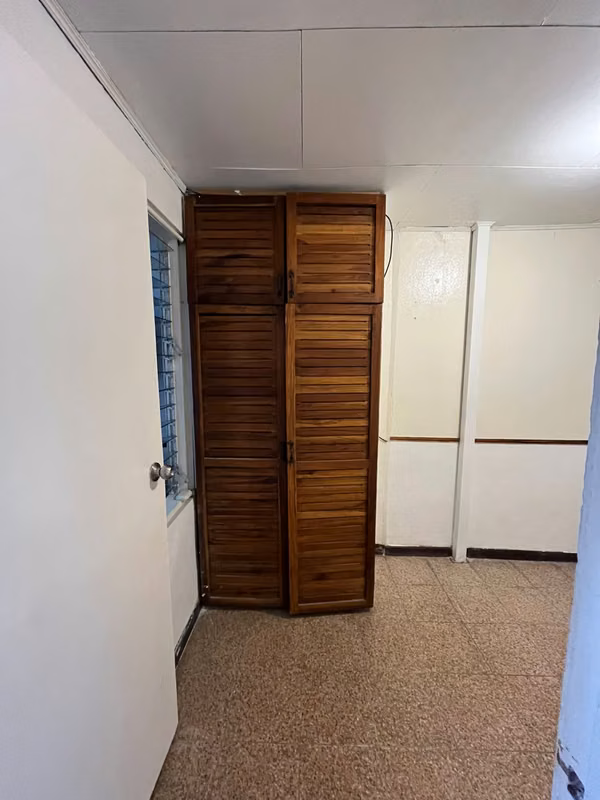 SE ALQUILA CASA EN CURRIDABAT Y UN APARTAMENTO – EXCELENTE UBICACIÓN 275.000 mensuales