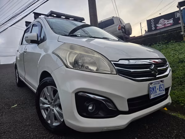 Suzuki Ertiga 2017 automatic 7 passengers. Negotiable price
