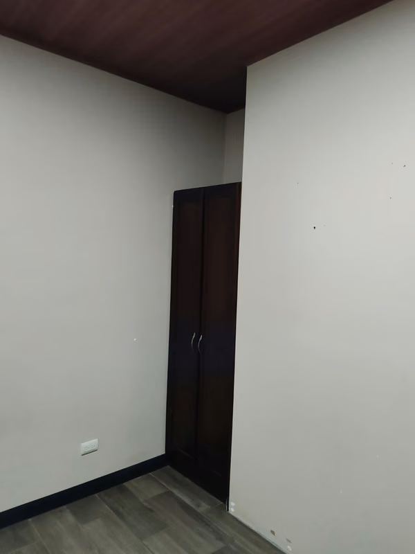 Se alquila apartamento en Dulce Nombre de Tres Ríos, zona segura para pareja o persona sola