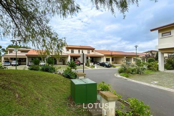 House for Sale in Condominio La Floresta, Tres Rios - 3 hab. Cod. AJ082
