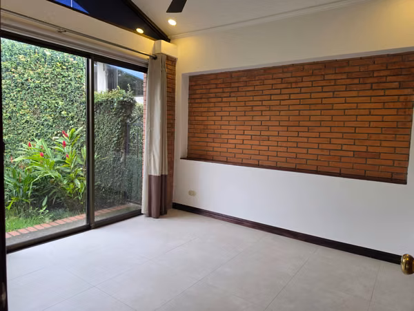CASA EN ALQUILER | RÍO ORO, SANTA ANA