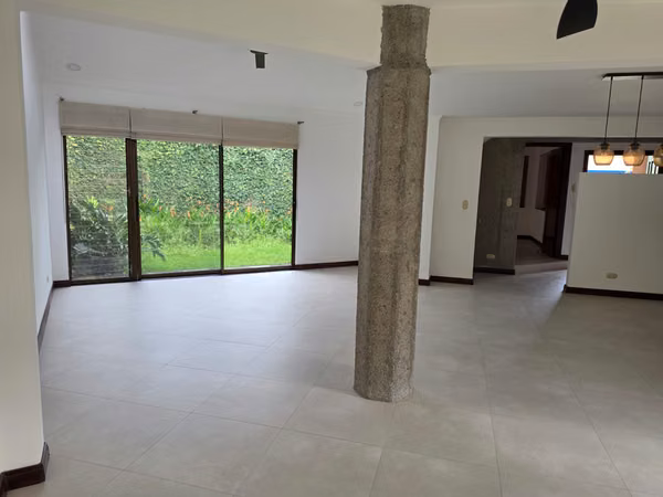 CASA EN ALQUILER | RÍO ORO, SANTA ANA
