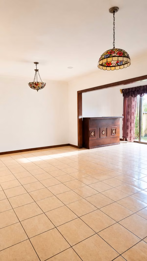 Venta de casa 5 dormitorios en Granadilla, Curridabat (AS)