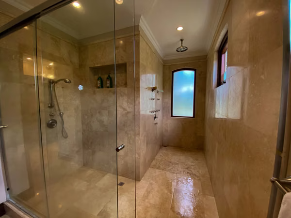 Casa en Venta en Santa Ana | 827 m² | Vista al Valle