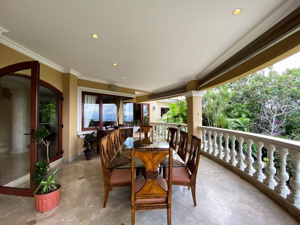 Casa en Venta en Santa Ana | 827 m² | Vista al Valle
