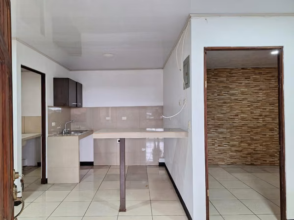 ALQUILER DE APARTAMENTO SABANILLA CENTRO