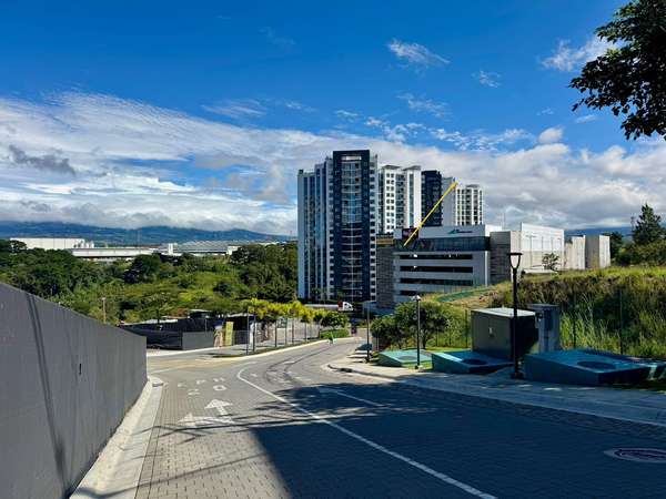 PENTHOUSE FOR SALE - NUCLEO SABANA - MATA REDONDA - SAN JOSE