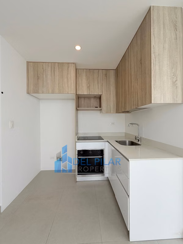 Alquiler de hermosa casa con jardín