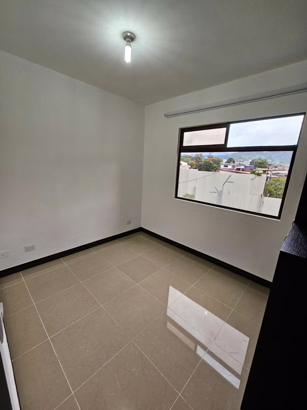 Alquiler de Apartamento en Condominio Torres de Monte Rey. San José