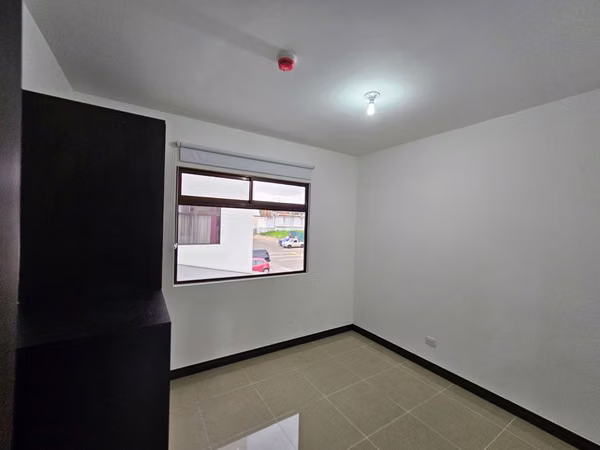 Alquiler de Apartamento en Condominio Torres de Monte Rey. San José