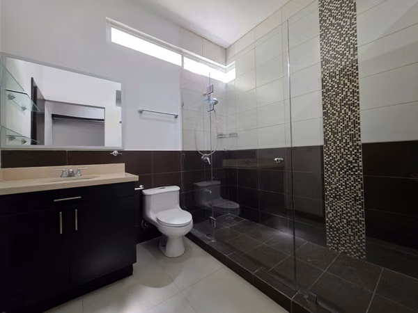 Venta de Apartamento en Santa Ana - 2 habitaciones - Mezanine - Terraza - Fácil acceso